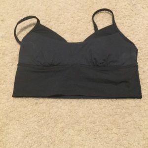 BRAND NEW LULULEMON SPORTS BRA